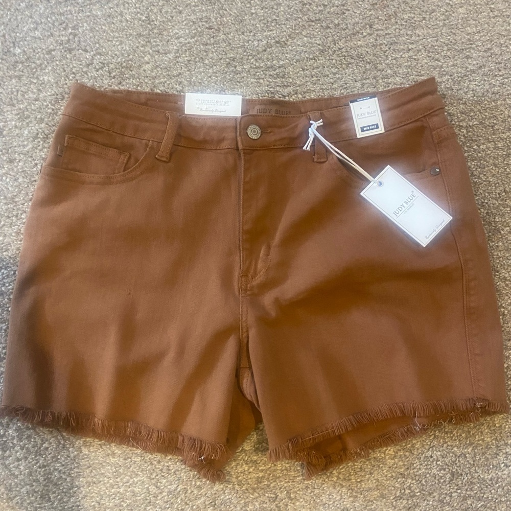 Judy Blue shorts w all the stretch!